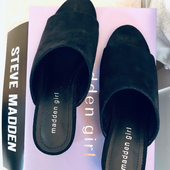 Steve Madden Lorna Suede Heels - Picture 7 of 8